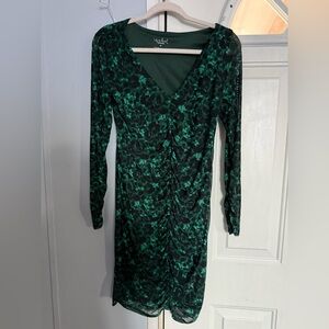 Isabel Maternity by Ingrid & Isabel Green Floral Long Sleeve Dress